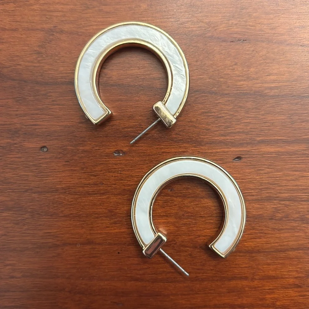 Black and White Hoop Earrings (Gold lining) - Picture 3 of 3